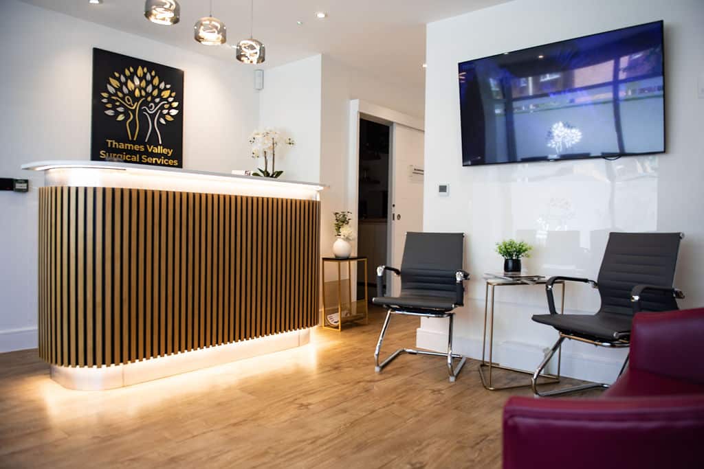 Image of the beautiful reception area @ The Bourne End Clinic